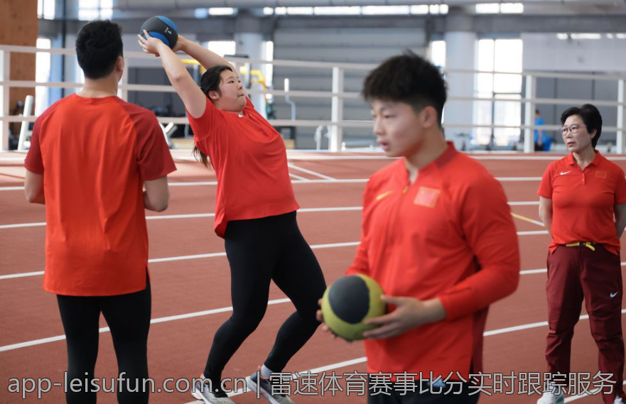 雷速体育赛事比分实时跟踪服务